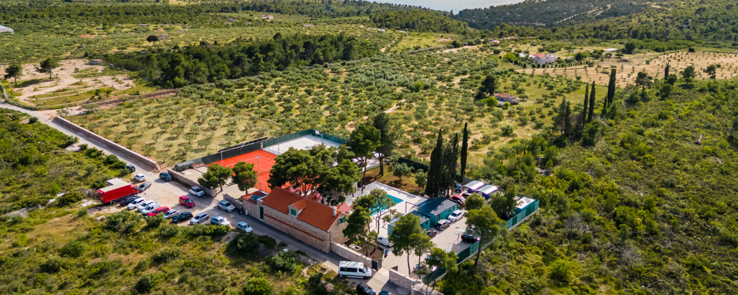 Prezentacija vina Iločkih podruma – Otok Brač